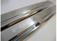 Накладки на пороги Ford Focus II /2004-2011, 3D/. Накладки порогов Форд Фокус [NataNiko]