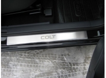 Накладки на пороги Mitsubishi Colt IX /Хэтчбек, 2002-2012/. Накладки порогов Мицубиси Кольт [NataNiko]