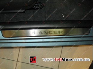 Накладки на пороги Mitsubishi Lancer IX /2003-2008/. Накладки порогов Мицубиси Лансер [NataNiko]